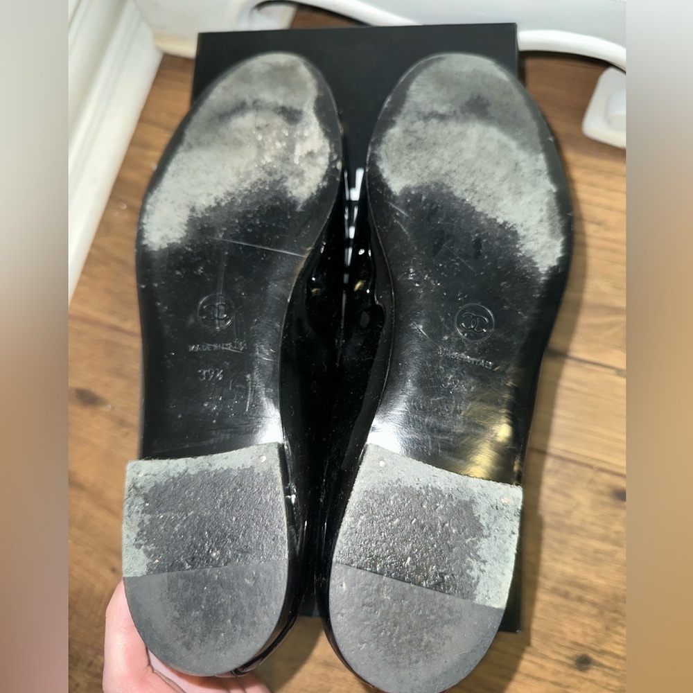 Chanel Vintage Black and White Patent Ballet Flats Size 39.5 / 8.5 - Picture 6 of 14